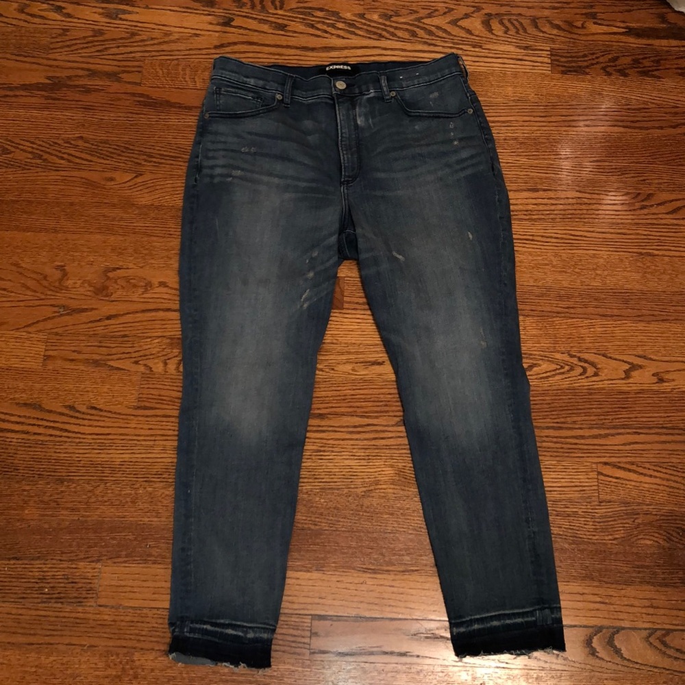 Express Stretch + High Waisted Jean